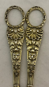 Stunning pair of Georgian grape shears, Charles Rawlings, London, 1820