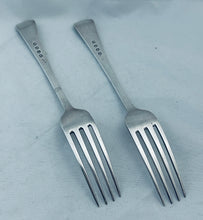 Load image into Gallery viewer, A nice pair of Georgian Table Forks, London, 1805