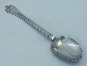 Early English Trefid Dessert Spoon, Edward Hulse, London, c.1690