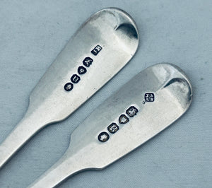 Odd pair of English sterling dessert spoons, London, 1835 & 1845