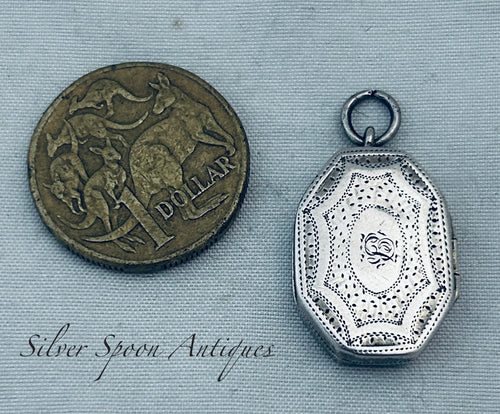 Sweet Mini English Sterling Vinaigrette, Joseph Willmore, Birmingham, 1812