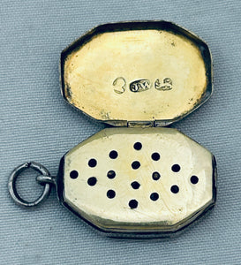 Sweet Mini English Sterling Vinaigrette, Joseph Willmore, Birmingham, 1812