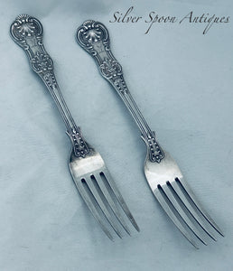 Good heavy pair of sterling Queens Pattern Table Forks, Chawner & Co, London, 1864